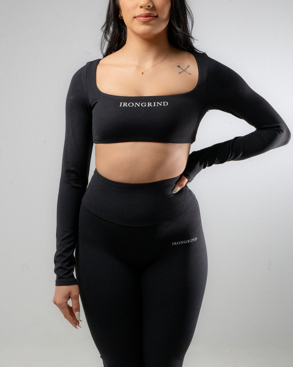 Aura Long Sleeve Crop